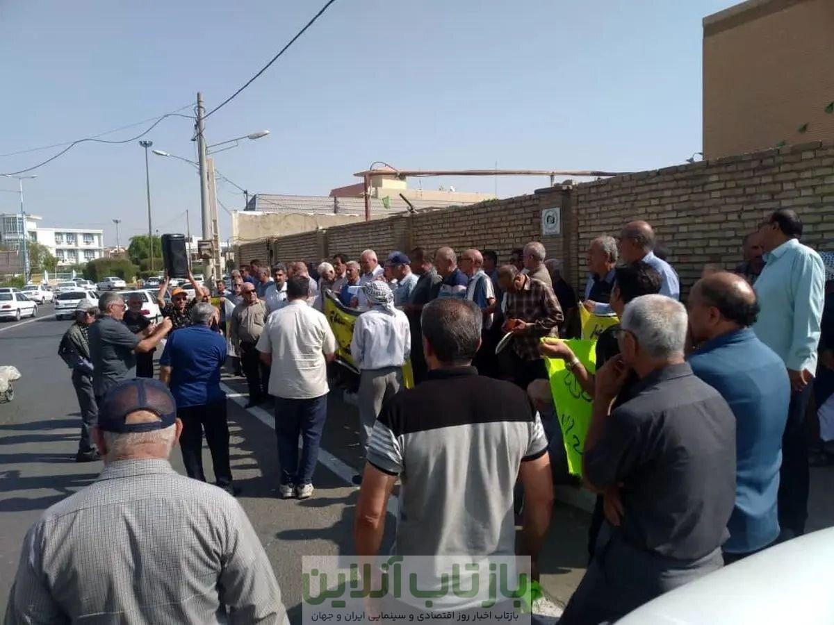 بازنشستگان در این شهرها تجمع اعتراضی کردند